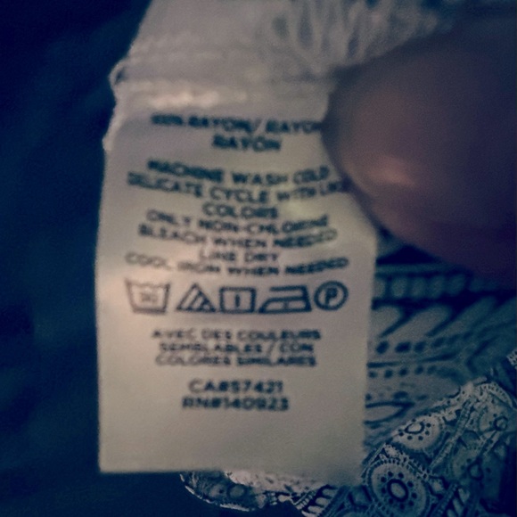 LOFT COMFY TOP SIZE LARGE - Picture 3 of 4